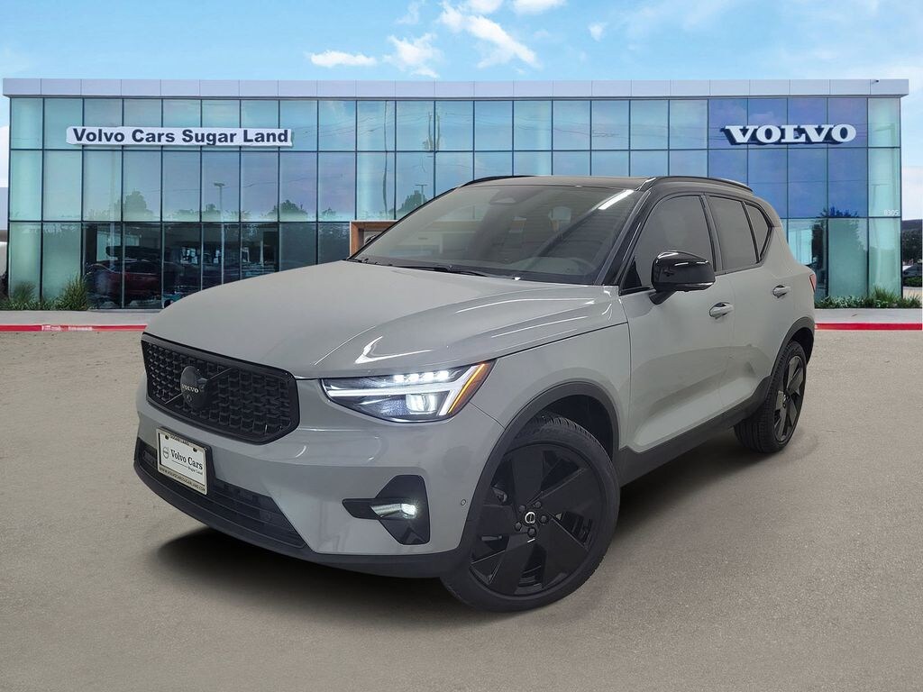 New 2026 Volvo XC40 B5 Ultra Black Edition SUV