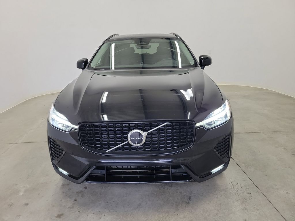 Used 2023 Volvo XC60 B5 AWD Plus Dark SUV
