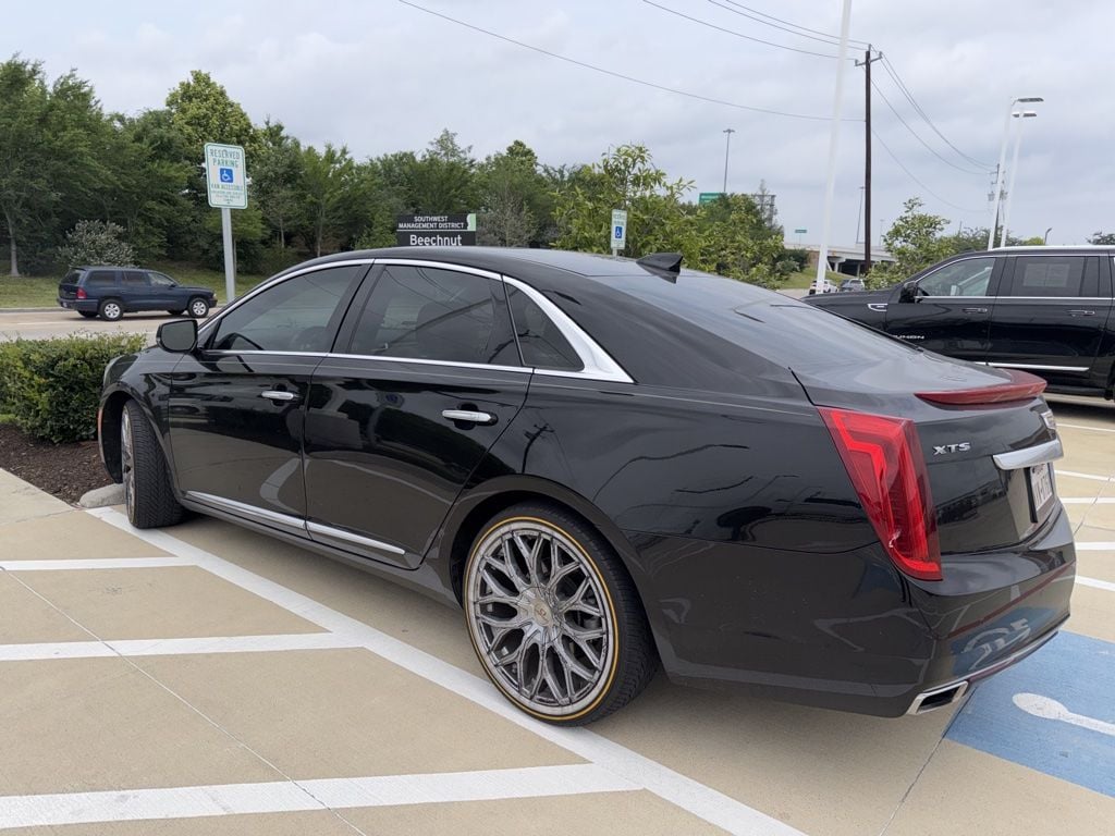 Used 2017 CADILLAC XTS Premium Luxury Sedan