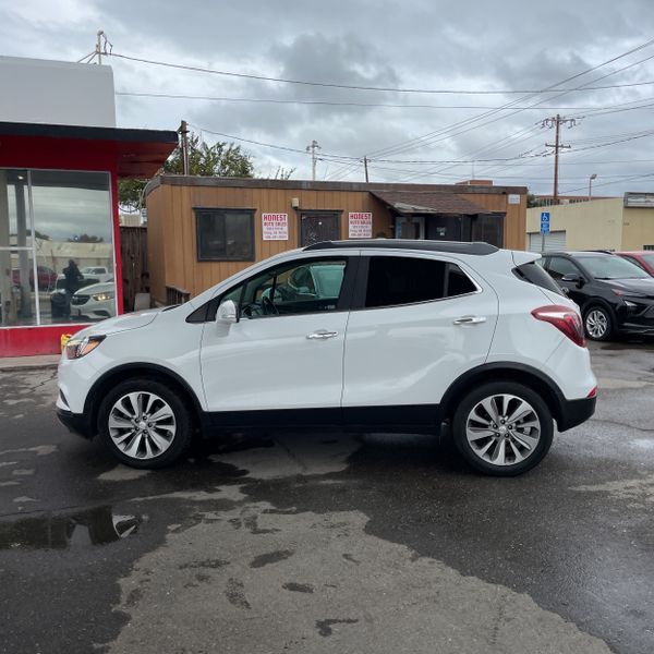2019 Buick Encore Preferred photo 2