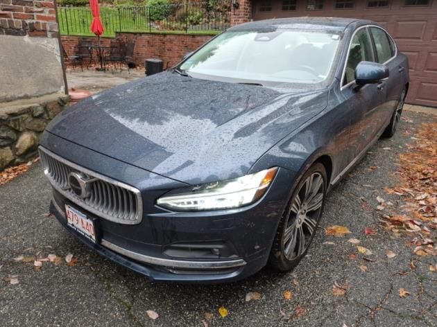 2023 Volvo S90 Plus's photo
