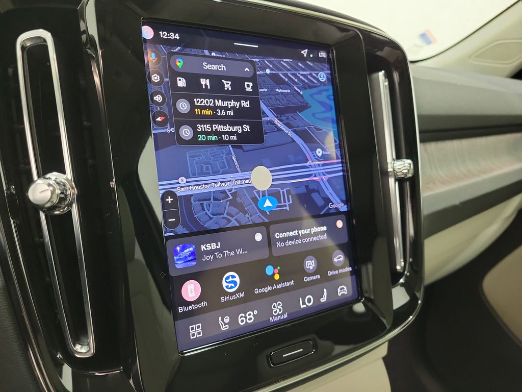 2026 Volvo XC40 Ultra - Photo 28