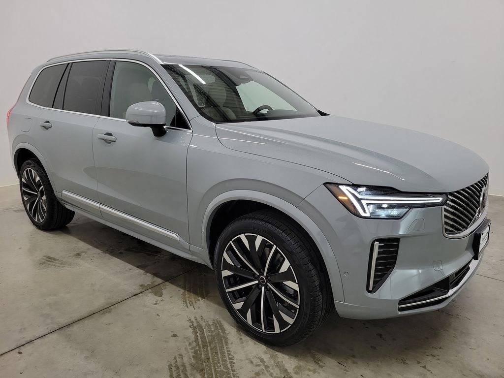 New 2026 Volvo XC90 B6 Plus 7-Seater SUV