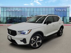 2026 Volvo XC40 B5 Core AWD SUV