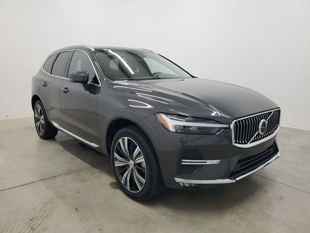 2022 Volvo XC60 Inscription photo 3