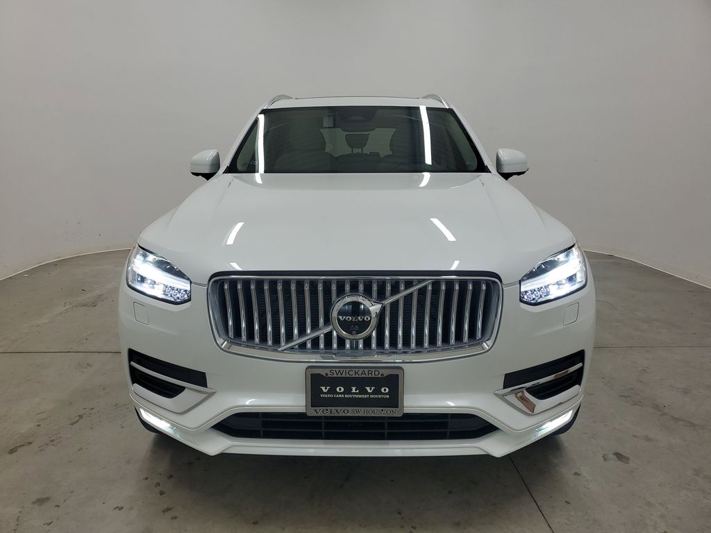 2025 Volvo XC90 Plus photo 2