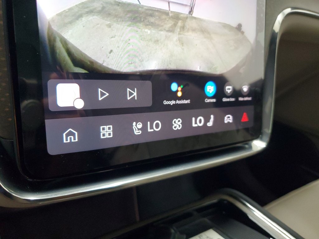 2025 Volvo EX90 Ultra - Photo 29