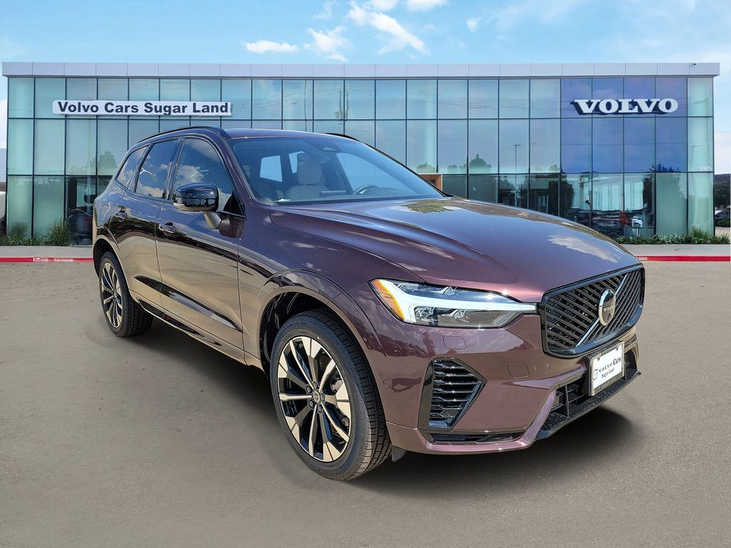 New 2026 Volvo XC60 plug-in hybrid T8 Plus