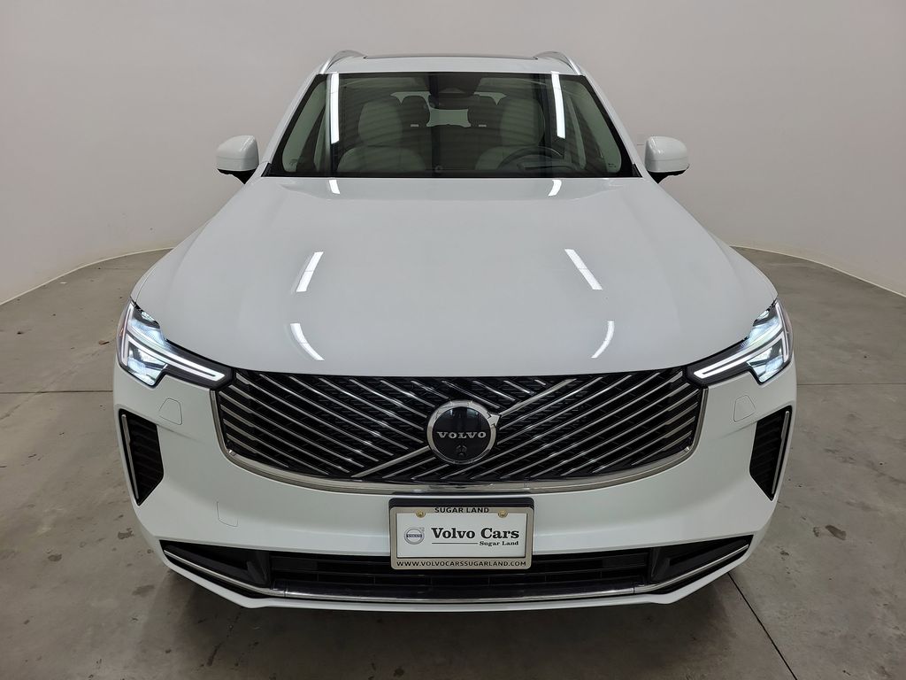 2026 Volvo XC90 photo 2