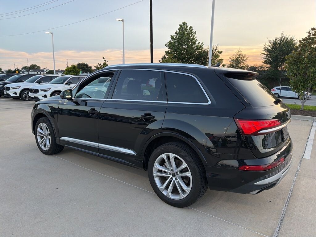 Used 2025 Audi Q7 55 Premium SUV