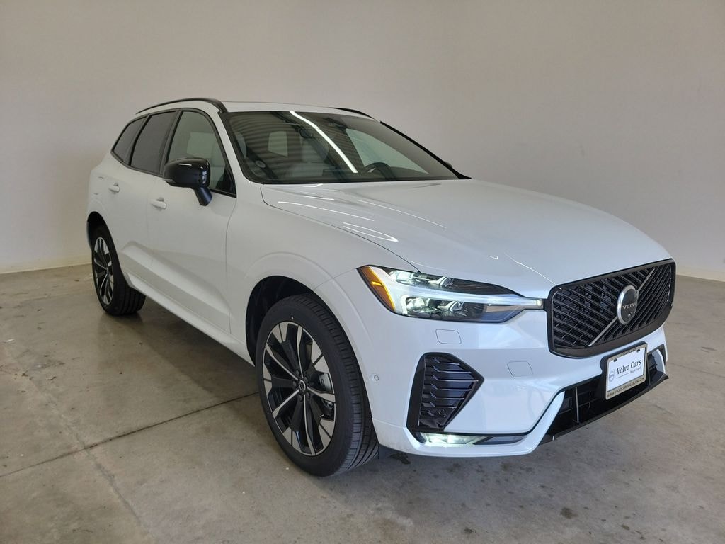 New 2026 Volvo XC60 B5 Plus SUV