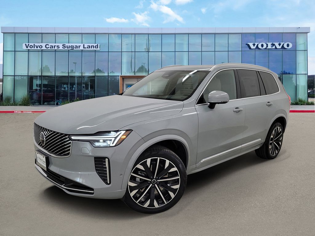 2026 Volvo XC90 Plus's photo