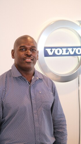 Staff member William Miller  from ID_9ae494