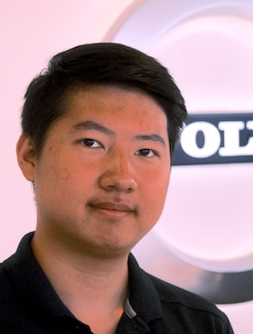 Staff member Donald Nguyen from ID_9ae494