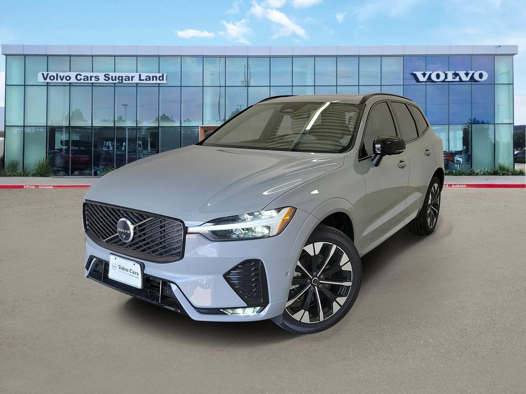 2026 Volvo XC60 B5 Plus Dark AWD's photo