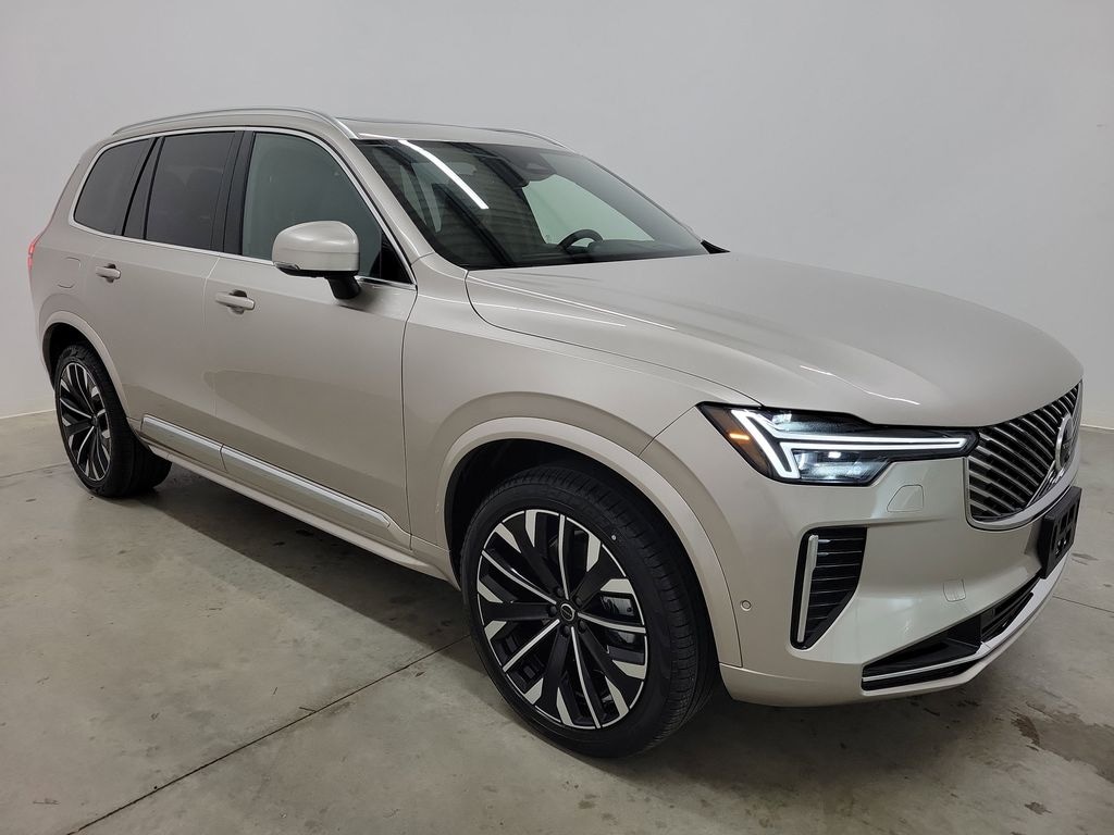 New 2026 Volvo XC90 B6 Ultra 7-Seater SUV