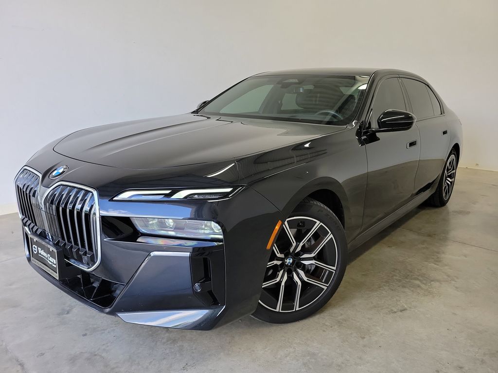 2025 BMW 7 Series 740i Sedan's photo