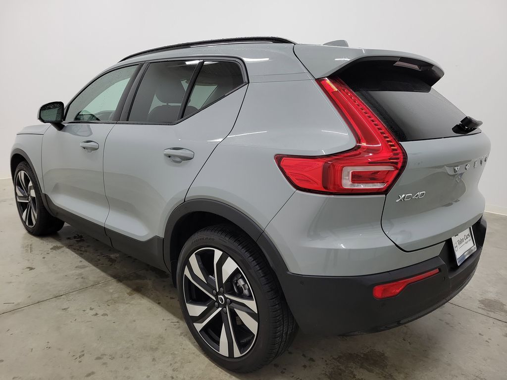 2026 Volvo XC40 Ultra - Photo 7