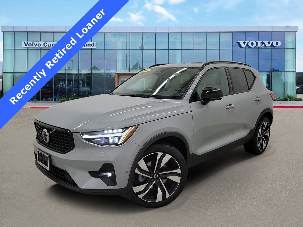 Used 2026 Volvo XC40 B5 Ultra SUV