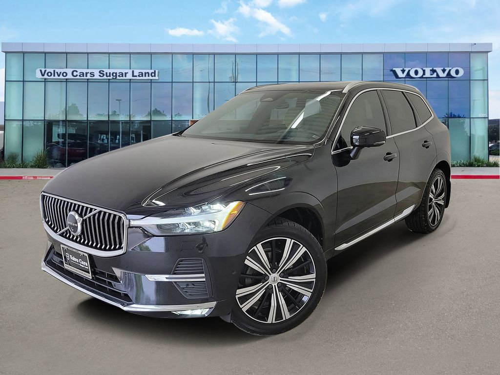 2023 Volvo XC60 B5 Ultimate Bright Theme FWD's photo
