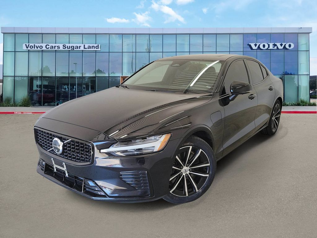 2025 Volvo S60 T8 Recharge Plus Dark AWD's photo