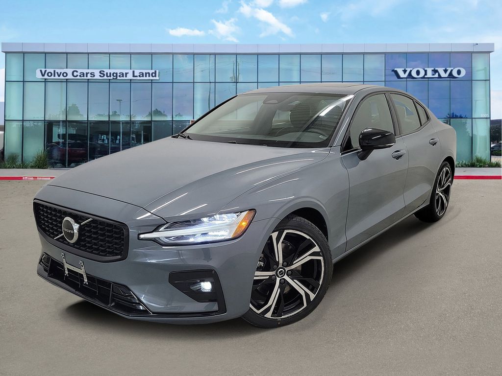 2024 Volvo S60 Core