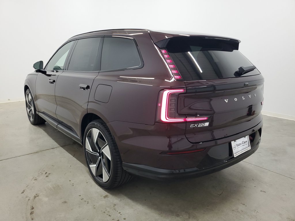 2025 Volvo EX90 Ultra - Photo 7