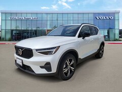 2026 Volvo XC40 B5 Core AWD SUV
