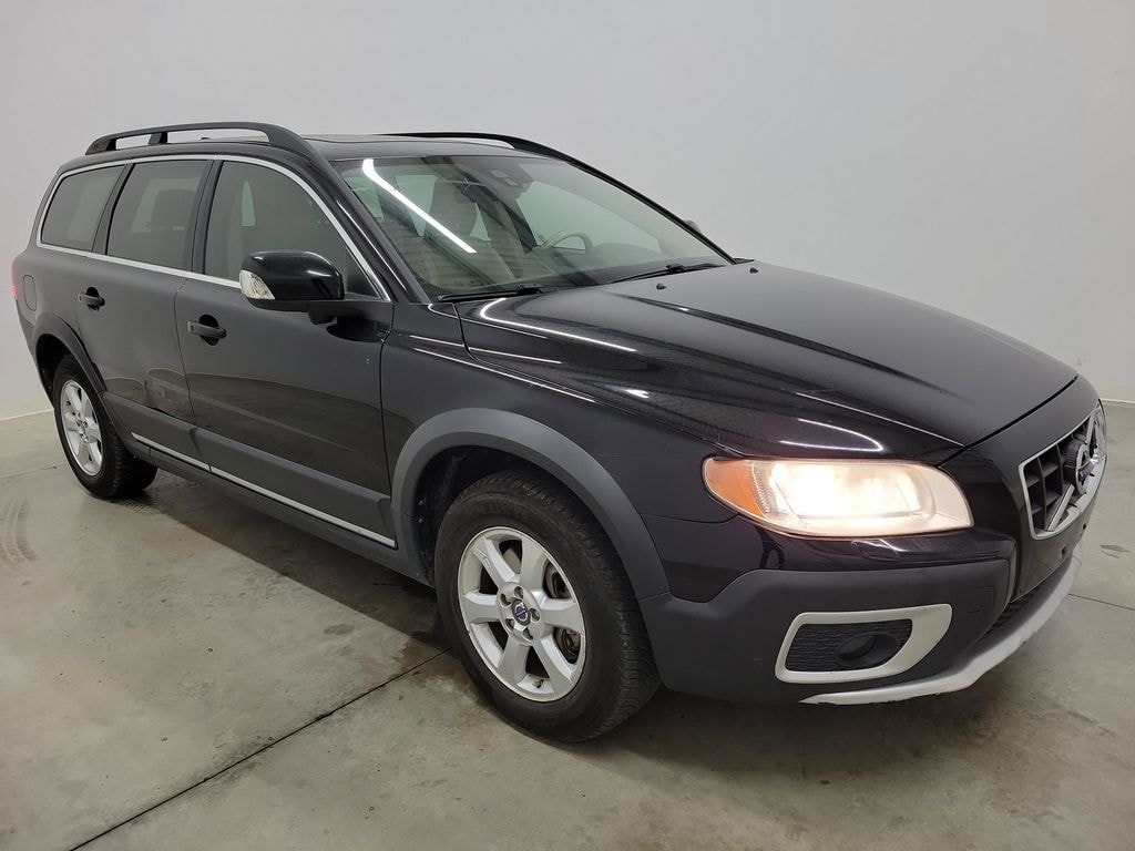 Used 2013 Volvo XC70 3.2 Wagon