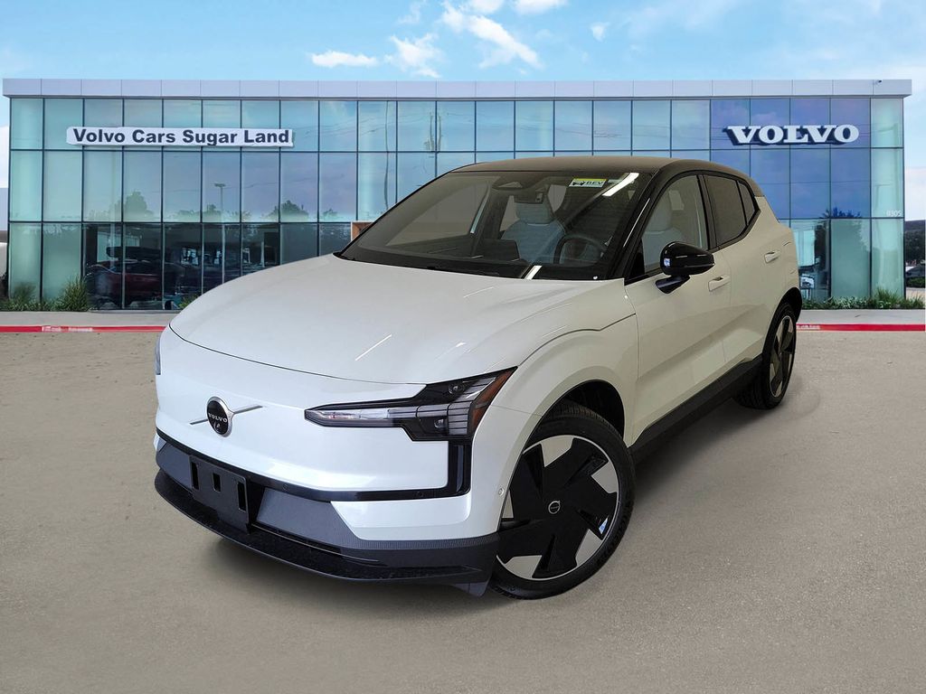 2026 Volvo EX30 Twin Motor Performance Ultra's photo