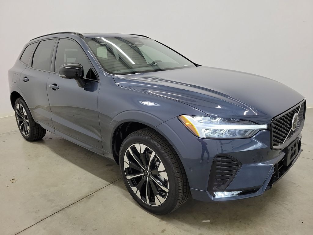 New 2026 Volvo XC60 B5 Plus SUV