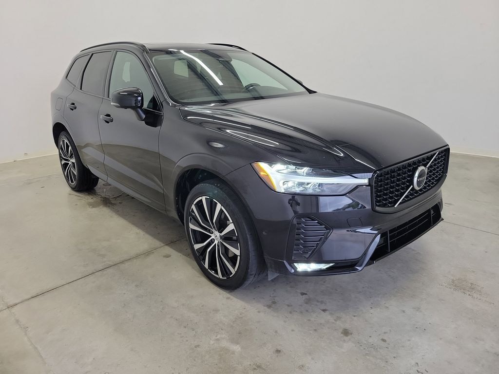 Used 2023 Volvo XC60 B5 AWD Plus Dark SUV