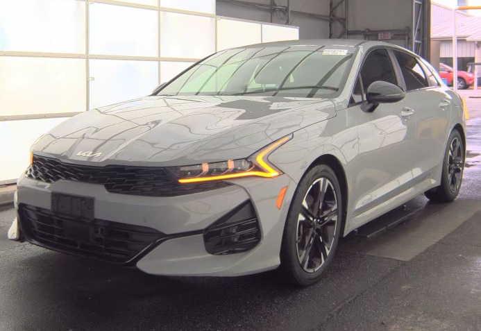 2023 Kia Optima GT-Line AWD's photo