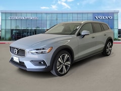 2026 Volvo V60 Cross Country B5 Plus AWD Wagon