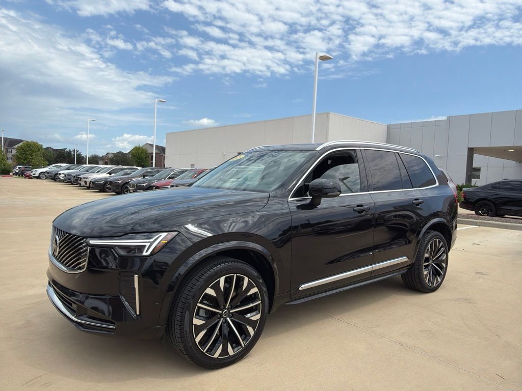 2025 Volvo XC90 SUV 