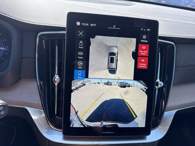 2025 Volvo XC90 Plus - Photo 29