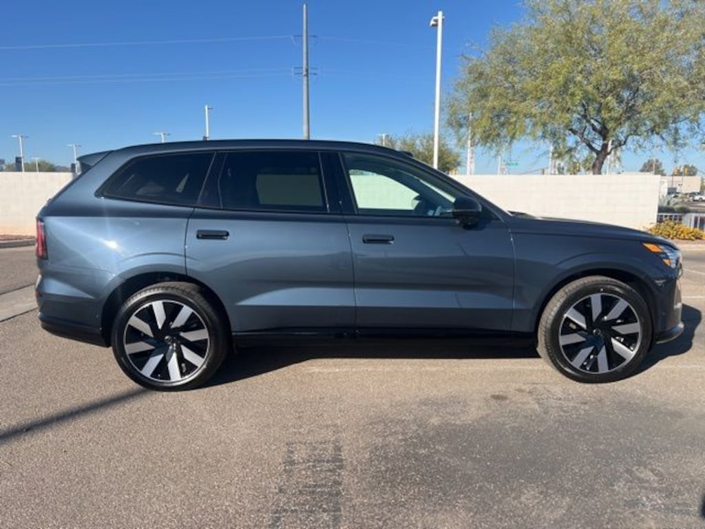 New 2025 Volvo EX90 Twin Motor Plus 7-Seater SUV