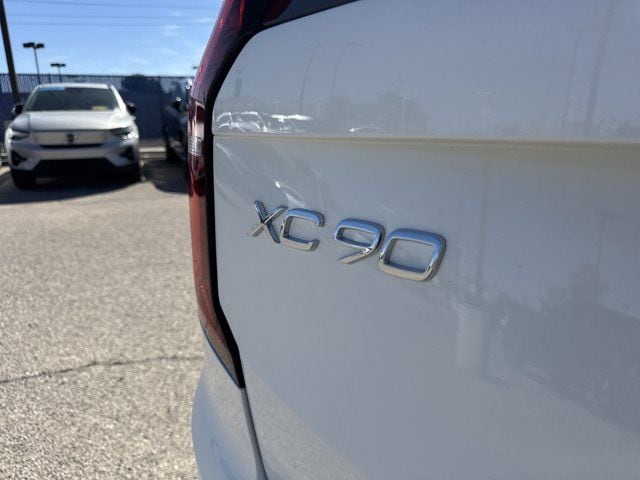 2025 Volvo XC90 Plus - Photo 6