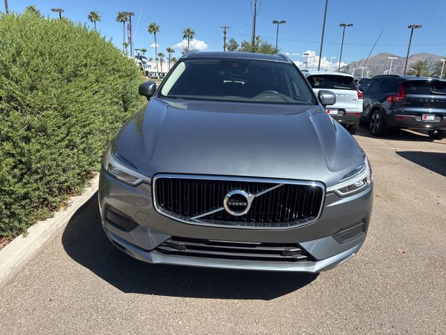 2019 Volvo XC60 T5 Momentum photo 2