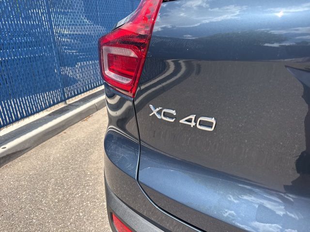 2026 Volvo XC40 Plus - Photo 7