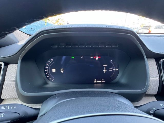 2026 Volvo XC90 Plus - Photo 29
