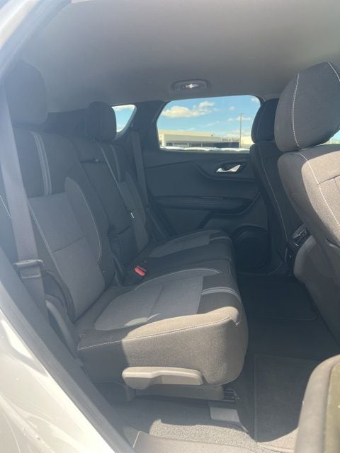 2025 Chevrolet Blazer 2LT - Photo 30
