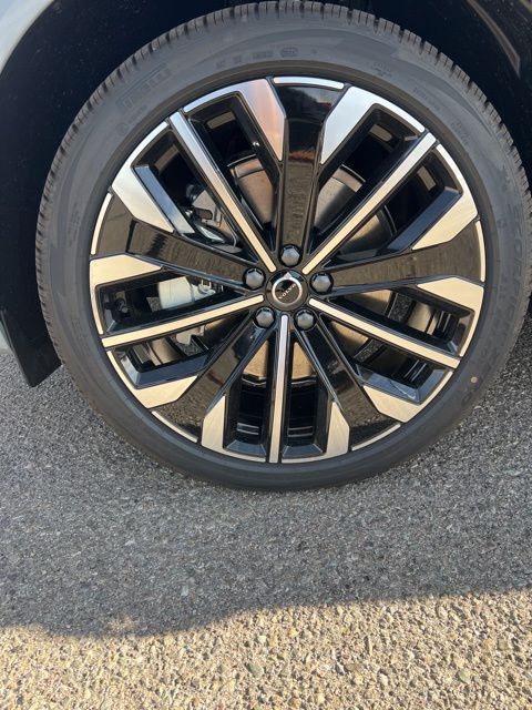 2026 Volvo XC60 Ultra - Photo 31