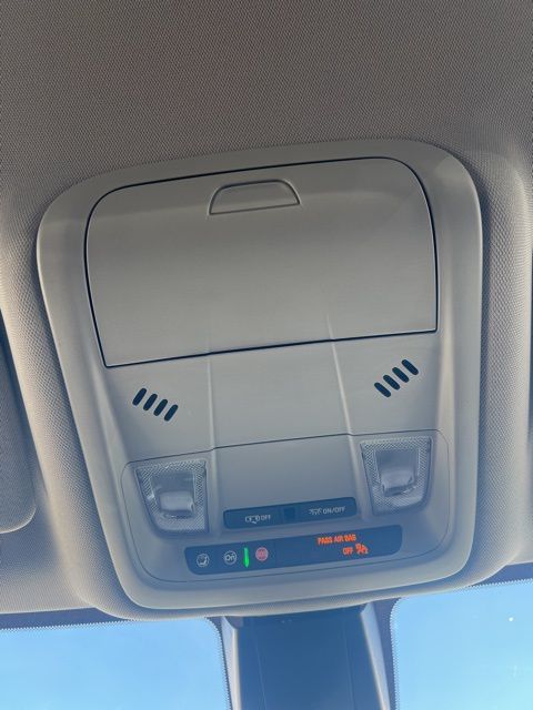 2025 Chevrolet Blazer 2LT - Photo 19