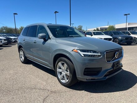 2023 Volvo XC90 B5 Core SUV