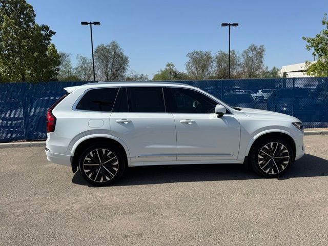 2026 Volvo XC90 Plus - Photo 7