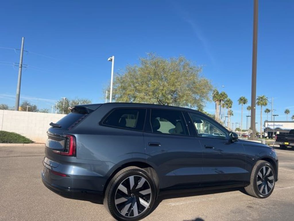 New 2025 Volvo EX90 Twin Motor Plus 7-Seater SUV