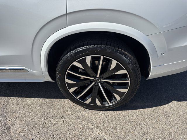 2025 Volvo XC90 Plus - Photo 9