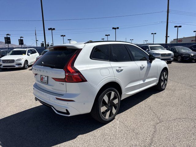 2025 Volvo XC60 Hybrid T8 Plus photo 4