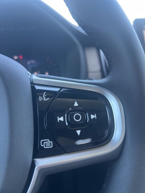 2026 Volvo XC90 Core - Photo 13